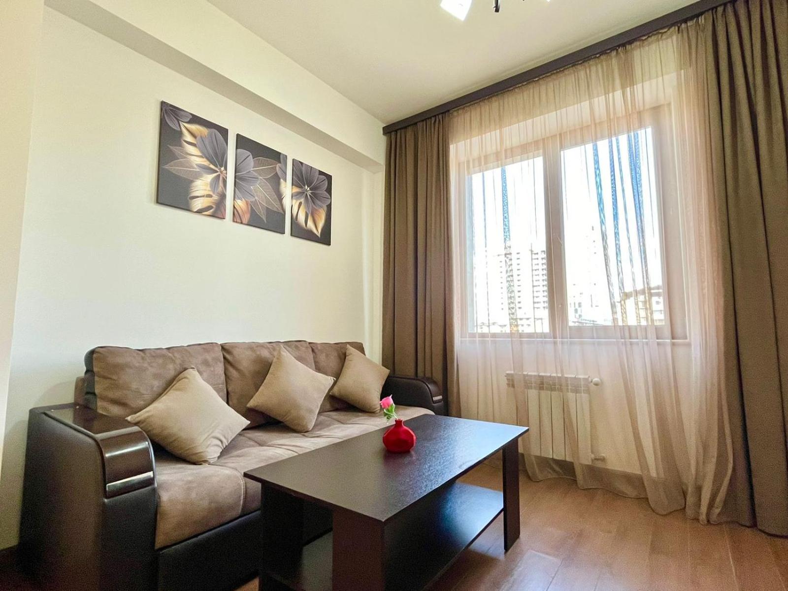 Ns Apartments In Yerevan City Centre Экстерьер фото