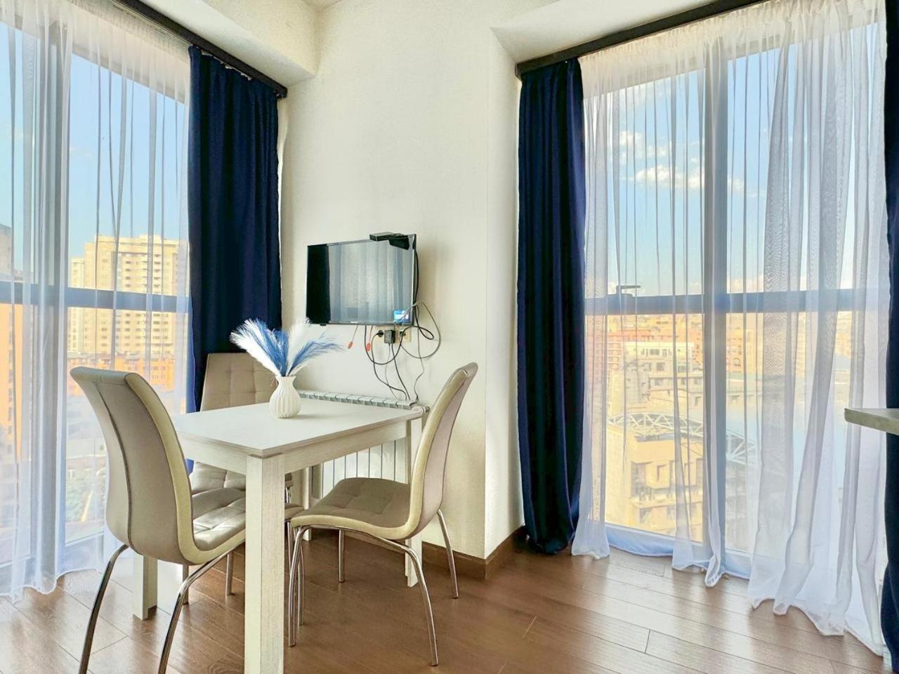 Ns Apartments In Yerevan City Centre Экстерьер фото