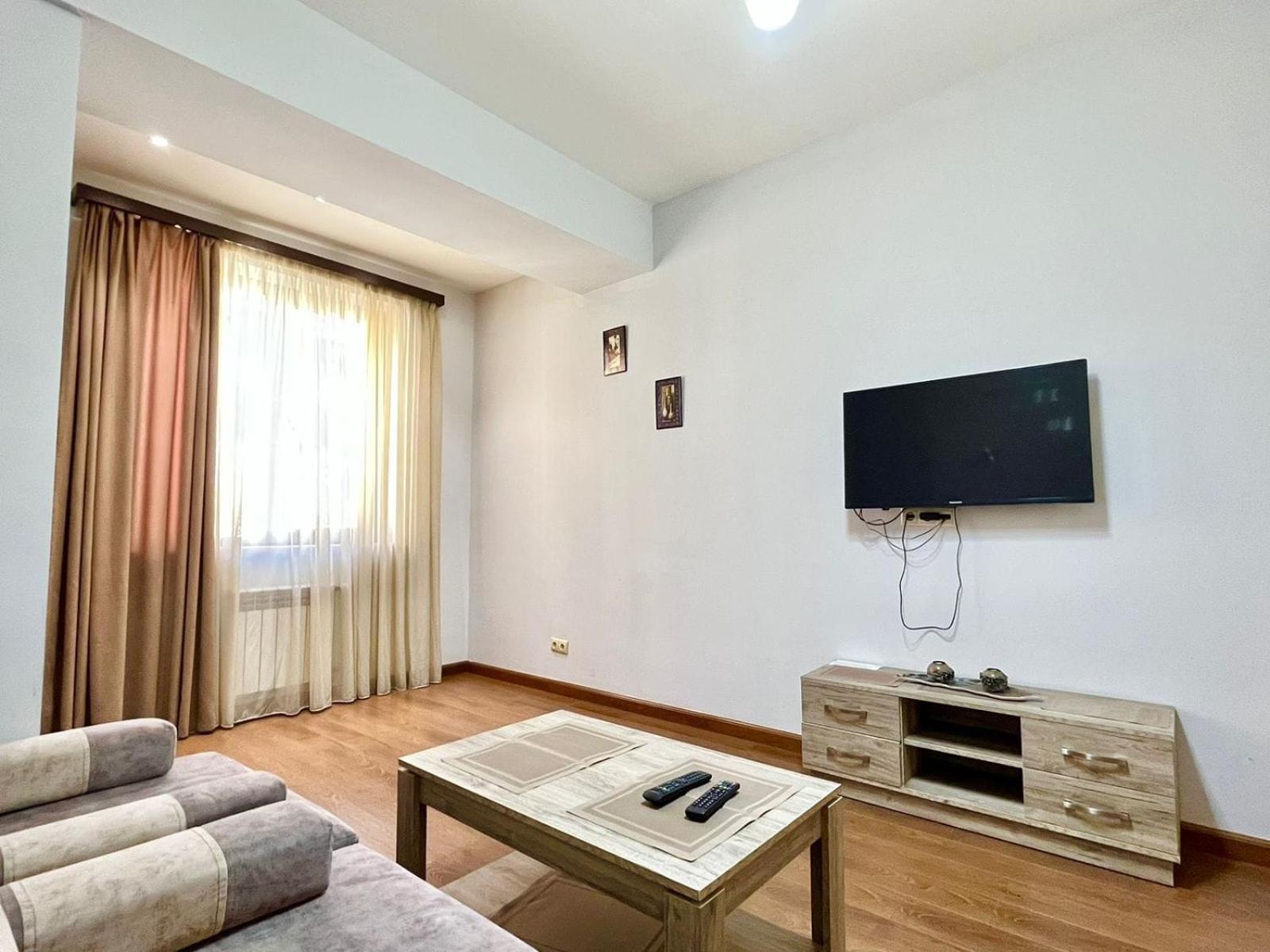 Ns Apartments In Yerevan City Centre Экстерьер фото