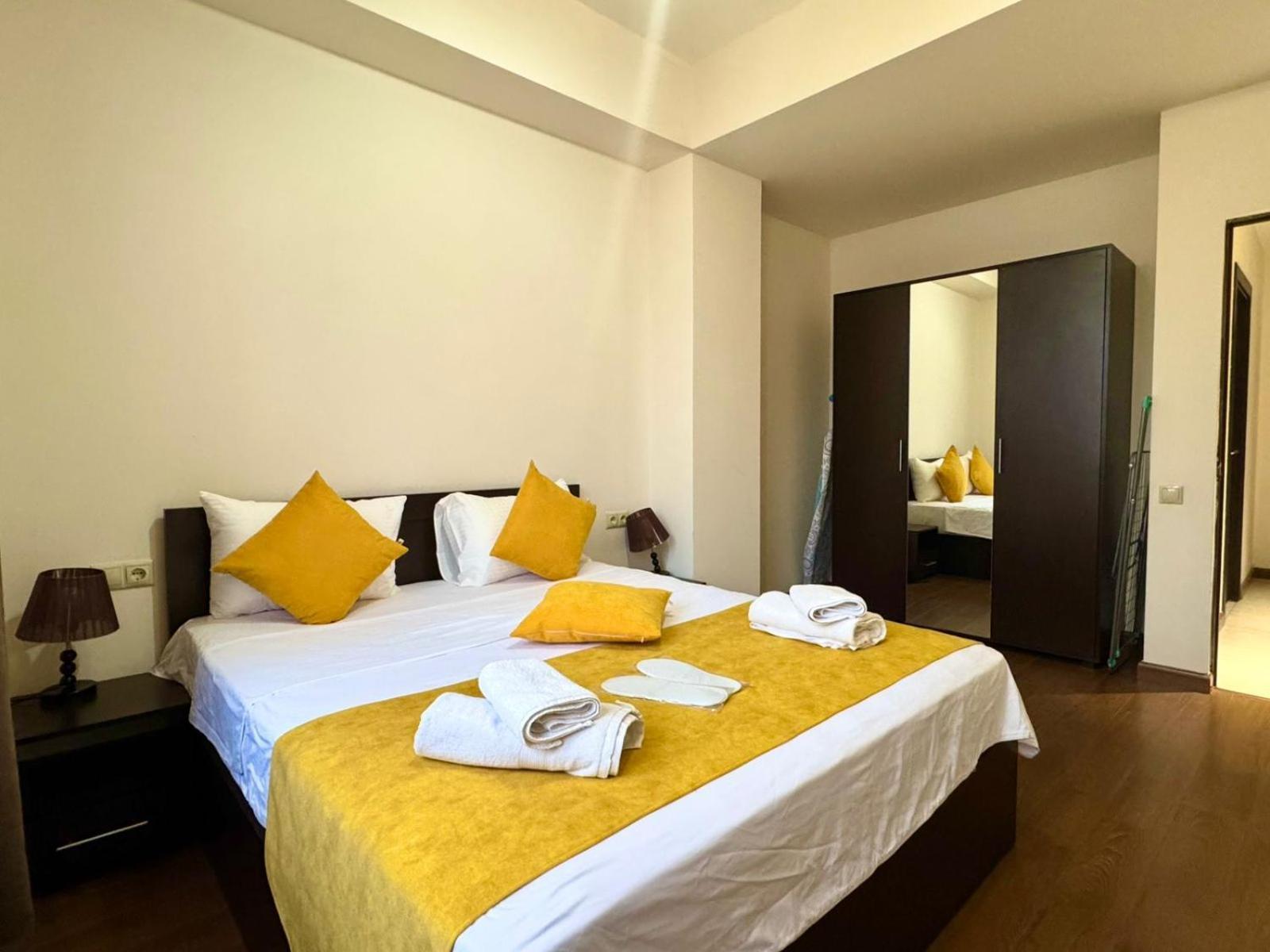 Ns Apartments In Yerevan City Centre Экстерьер фото